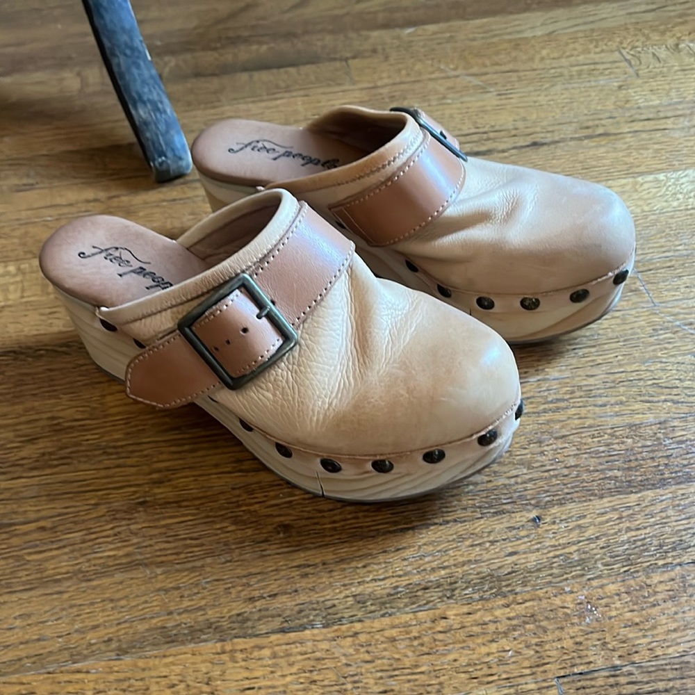 Free people Clog